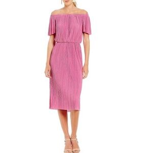 Gianni Binni Off Shoulder Dress in Dusty Pink